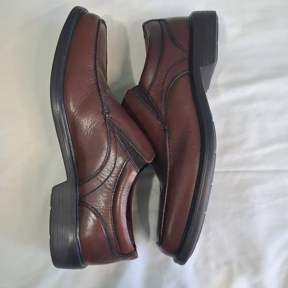 Florsheim Men's Moc Toe Shoe 11731 8.5 3E Lightweight Memory‎ Foam Insole Preppy